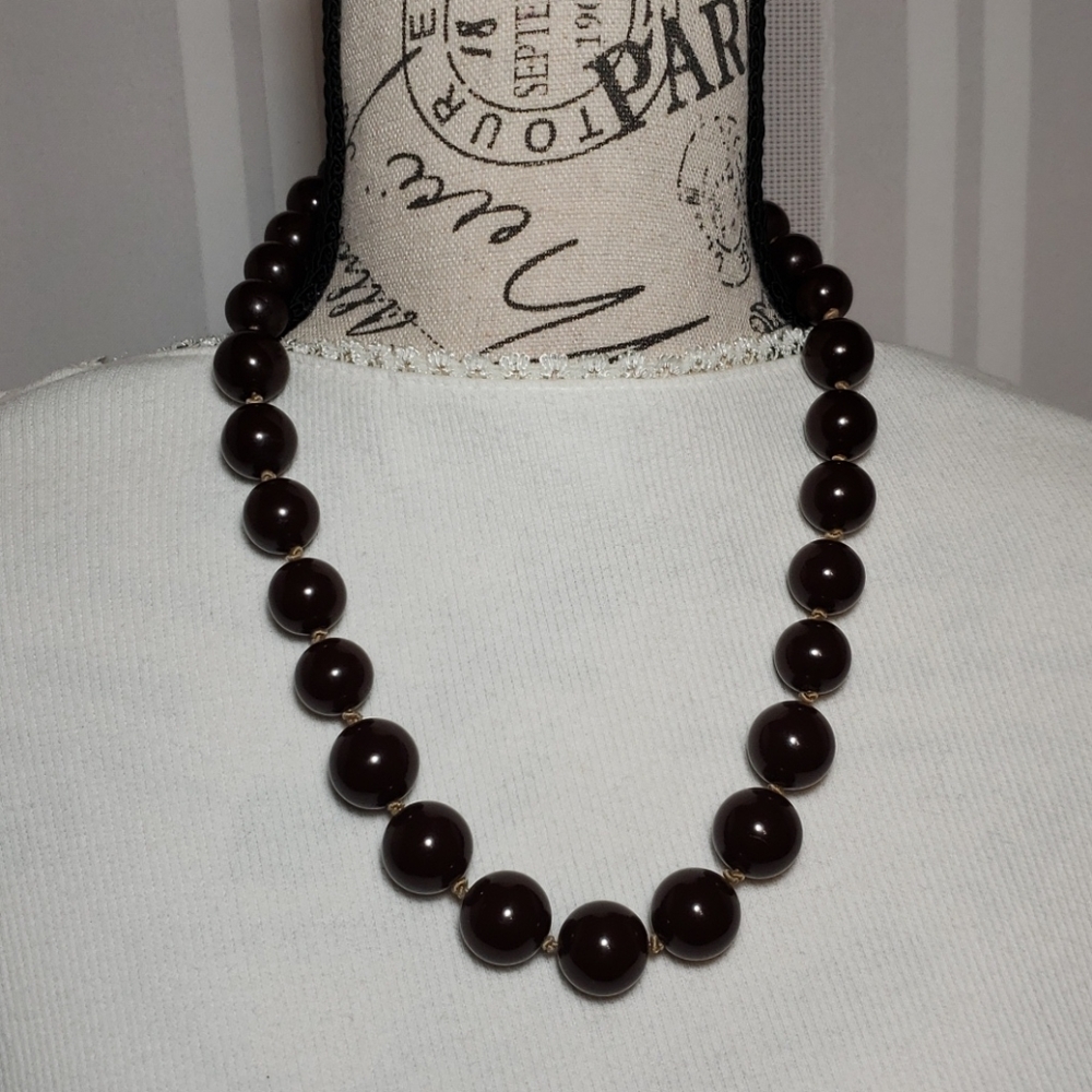 FABULOUS NECKLACE